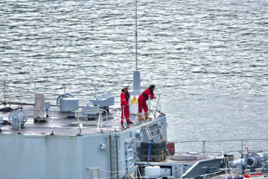 20 June 2023 - 08:23:19

-----------------------
BRNC training ship Hindostan departs Dartmouth.